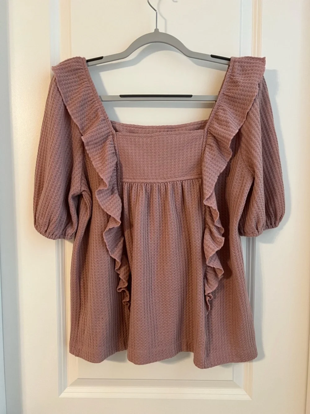In Loom Ruffle Short-sleeve Top - L - Picture 5 of 11
